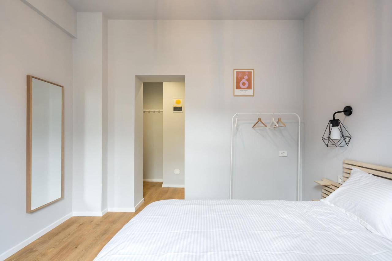Cute Central Apartments In Villa Bucharest Exterior photo
