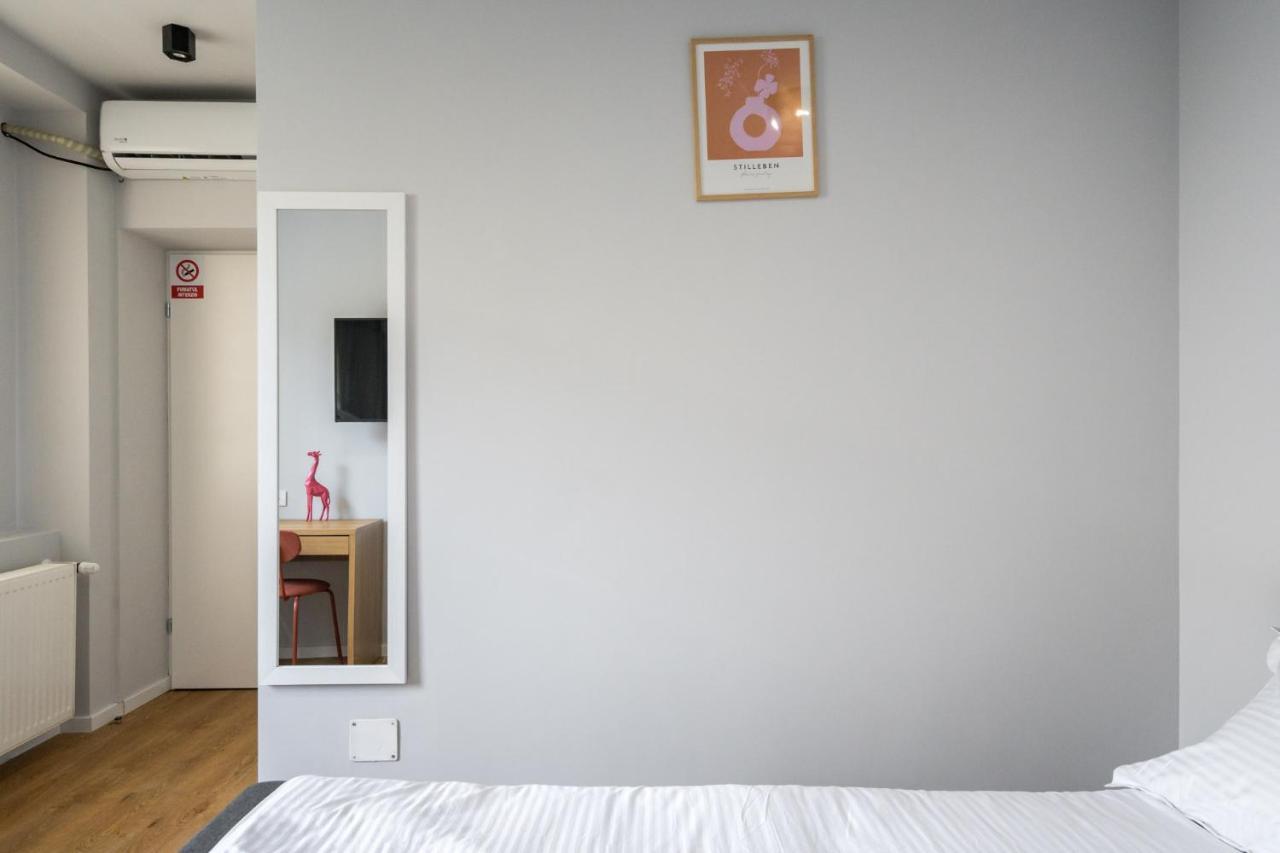 Cute Central Apartments In Villa Bucharest Exterior photo